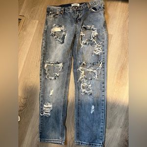 Distressed Boyfriend Jeans